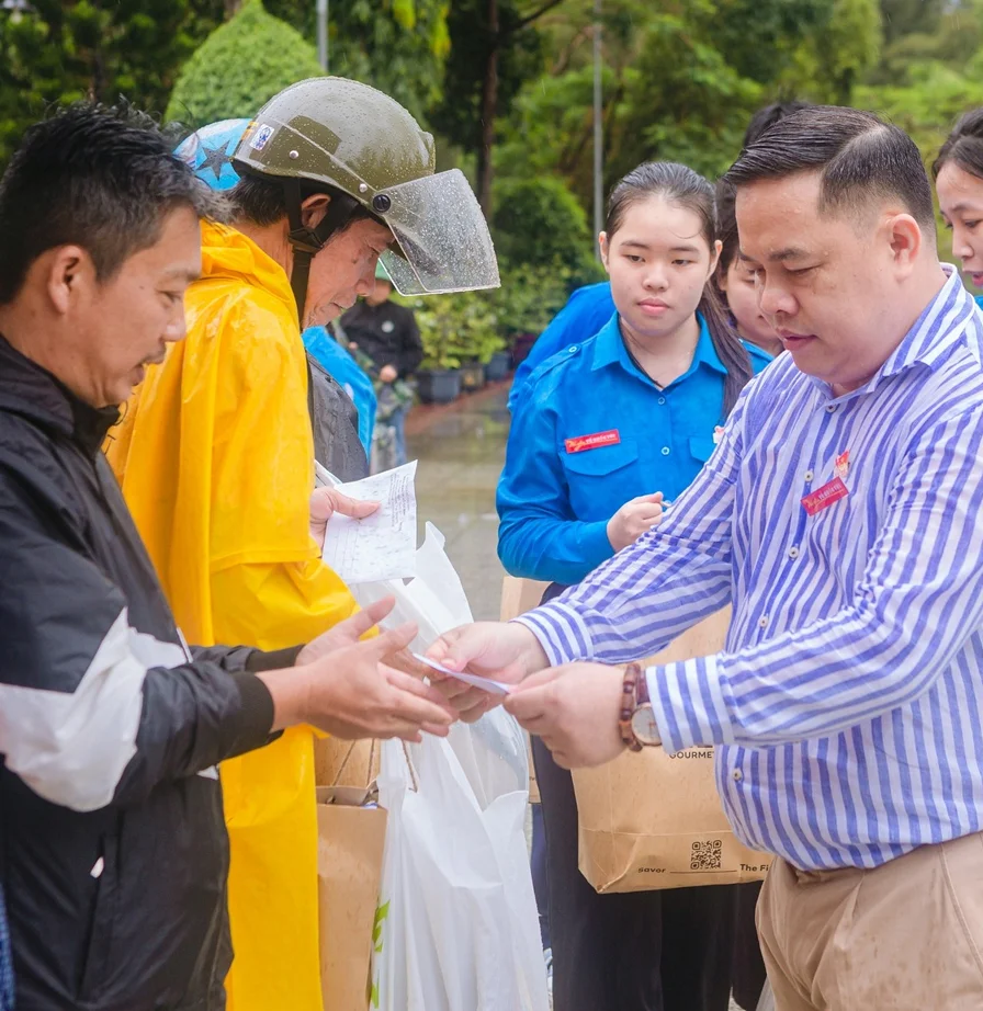 Hoạt động cộng đồng