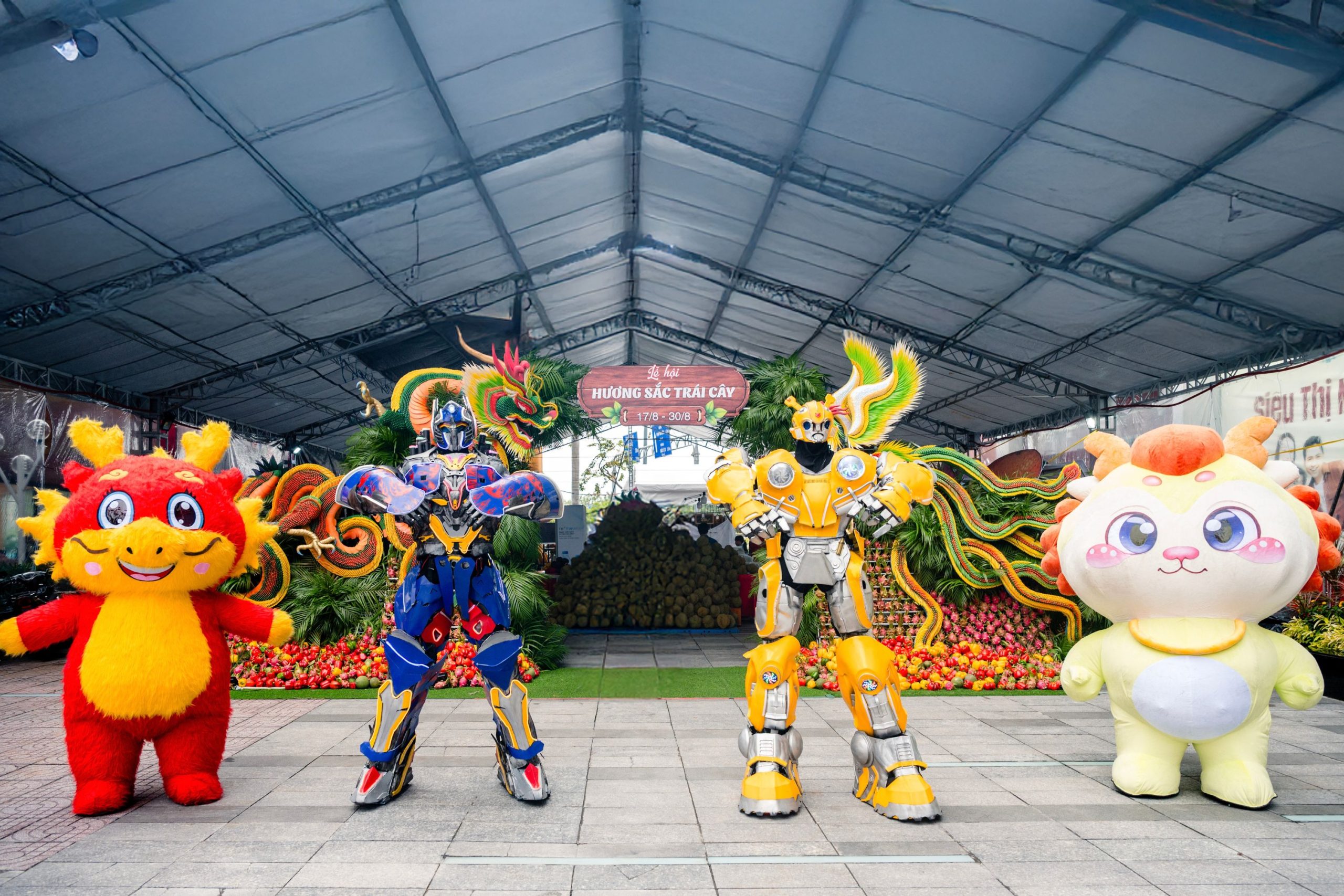 Flavors & Colors of Fruit Festival 2026 at Menas Mall Saigon Airport